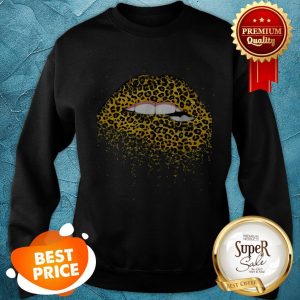 Nice Leopard Lips Printed Tee Women Mother Girlfriend Gifts Sweatshirt