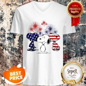 Nice Snoopy American Flag Version V-neck