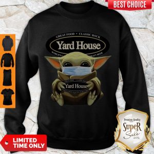 Top Baby Yoda Face Mask Hug Yard House Sweatshirt