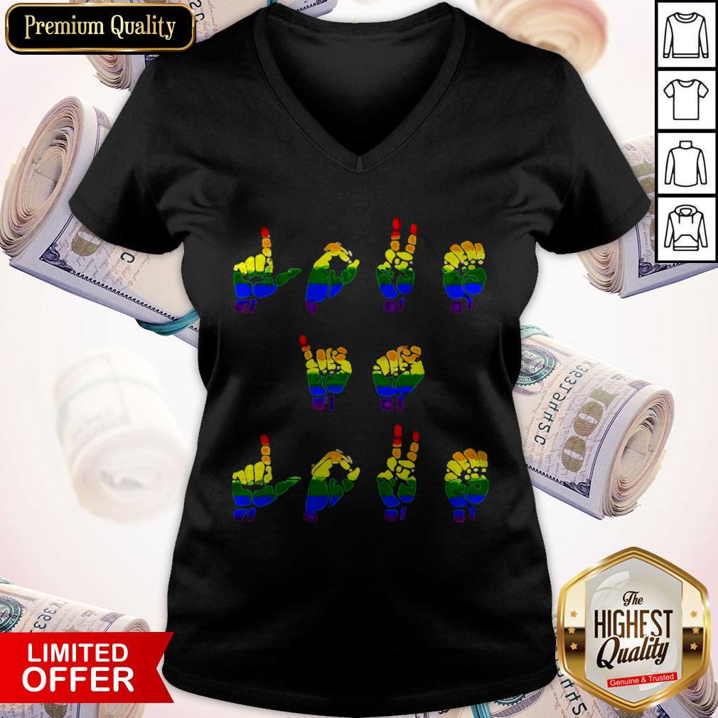 Love Is Love LGBT Sign Language T-V-neck Love Is Love LGBT Sign Language T-V-neck