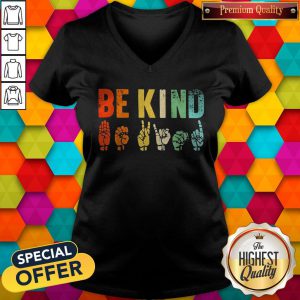 High Quality Be Kind Sign Language V-neck