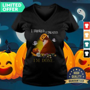 Funny Cat I Tricked I Treated I'M Done Halloween V Neck