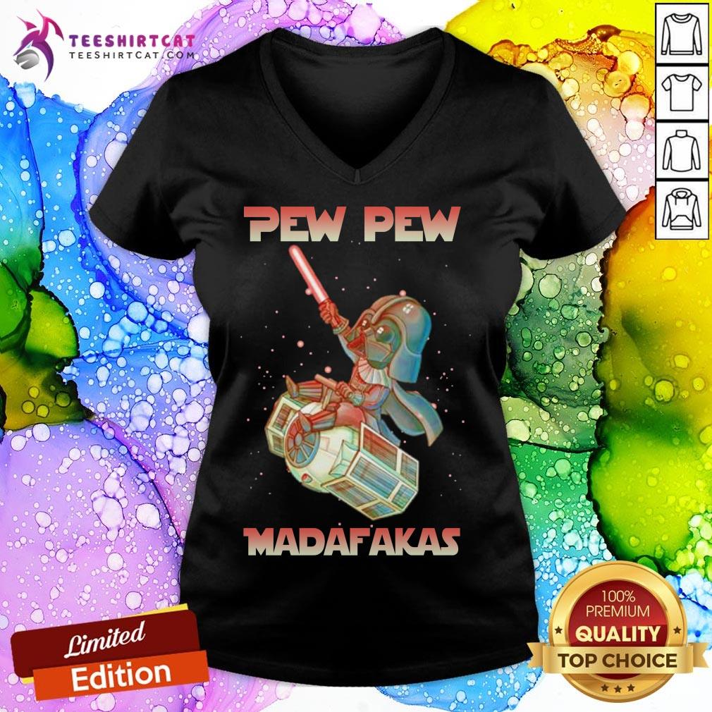 Happy Darth Vader Few Few Madafakas V Neck - Design By Teeshirtcat Happy Darth Vader Few Few Madafakas V Neck - Design By Teeshirtcat