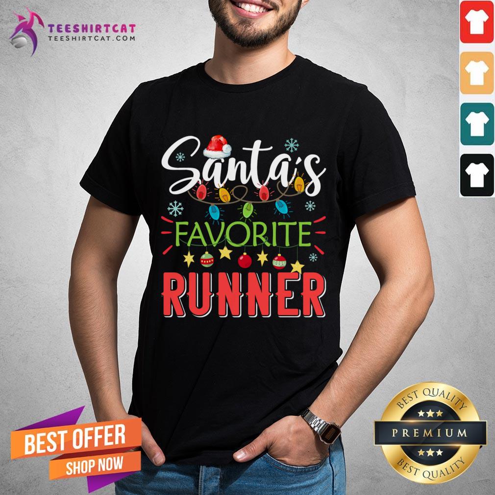 Awesome Santa's Favorite Runner Xmas Light Santa Hat Christmas Gift Santas Favorite Runner T-Shirt - Design By Teeshirtcat.com