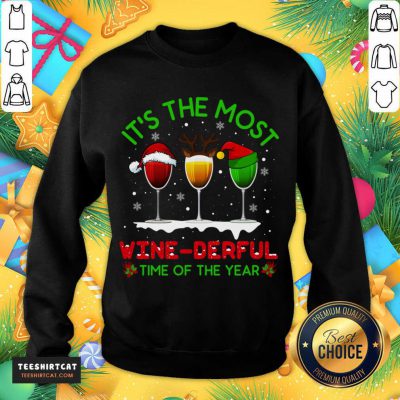Christmas Wine Xmas Alcohol Pajama Pj Tops For Women Sweatshirt T-Sweatshirt- Design By Teeshirtcat.com Christmas Wine Xmas Alcohol Pajama Pj Tops For Women Sweatshirt T-Sweatshirt- Design By Teeshirtcat.com