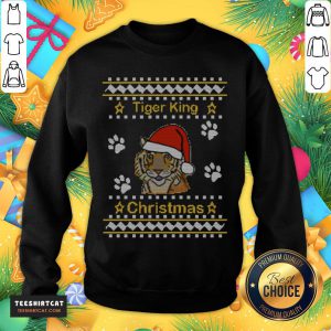Good Tiger In Santa Hat On Christmas Sweater Christmas T-Sweatshirt- Design By Teeshirtcat.com