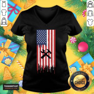 Happy Tile Setter Settling America Flag Gift T-V Neck- Design By Teeshirtcat.com