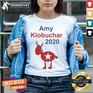 Amy Klobuchar 2020 V Neck - Design By Teeshirtcat.com