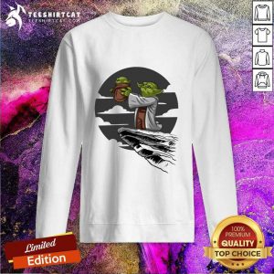 Baby Yoda Mandalorian Star Wars Kawaii King Sweatshirt