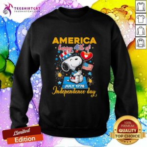 Nice Snoopy America Happy 4th Of July Snoopy Day Sweatshirt