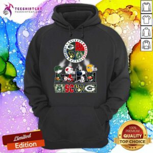 Top Peanuts Characters Walking Wisconsin Sports Team Skyline Hoodie