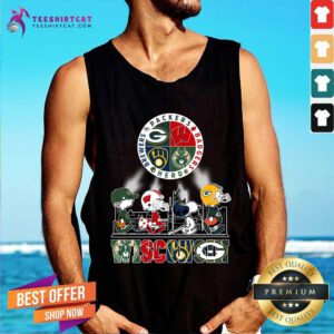 Top Peanuts Characters Walking Wisconsin Sports Team Skyline Tank-top