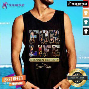 Top Shannen Doherty For Life Tank-top