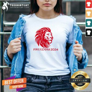 Pretty Red Lion Freedom 2024 V-neck