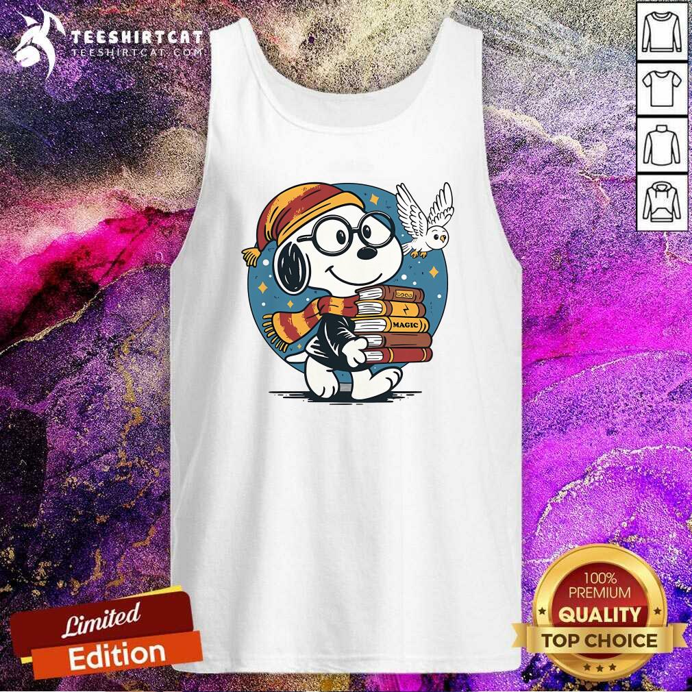 Top Peanuts Snoopy Bookworm Beagle Tank-top