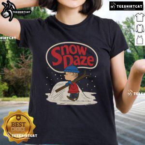 Nice Peanuts Linus Snow Daze Ladies Tee featuring Linus in a snowy scene, perfect for winter fashion and Peanuts fans.