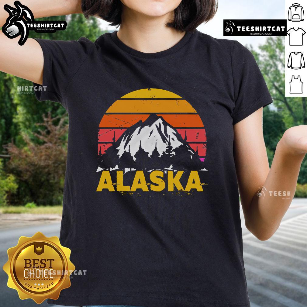 Vintage Alaskan ladies tee featuring a retro Alaska mountain design, perfect for outdoor enthusiasts and fashion lovers.