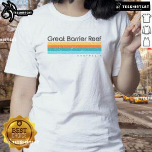 Vintage Great Barrier Reef Islands Australia retro ladies tee showcasing colorful tropical designs and relaxed fit.