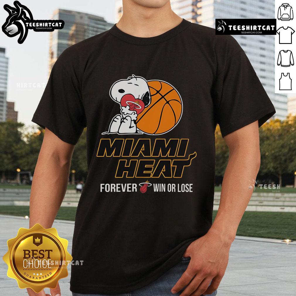 Alt Text: Top NBA The Peanuts Movie Snoopy Forever Win Or Lose Basketball Miami Heat T-Shirt featuring Snoopy in action.