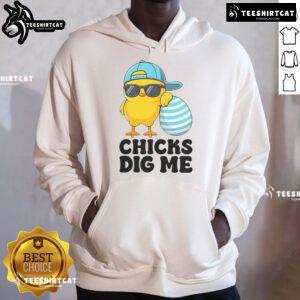 Alt Text: Funny Chicks Dig Me Easter hoodie featuring playful design, perfect for a cheerful Easter celebration.