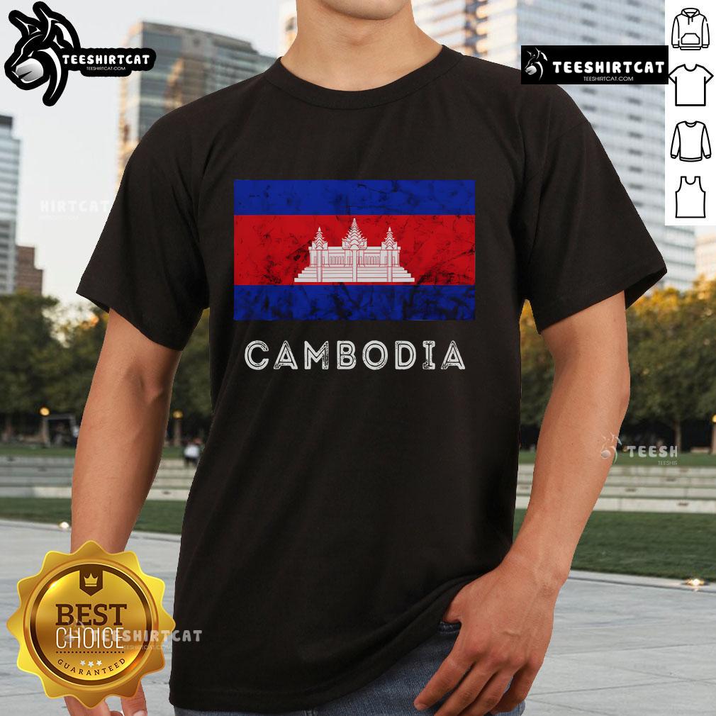 Official Cambodia Royal Palace T-Shirt featuring Cambodian flag and Kampuchean roots design, perfect for culture enthusiasts.