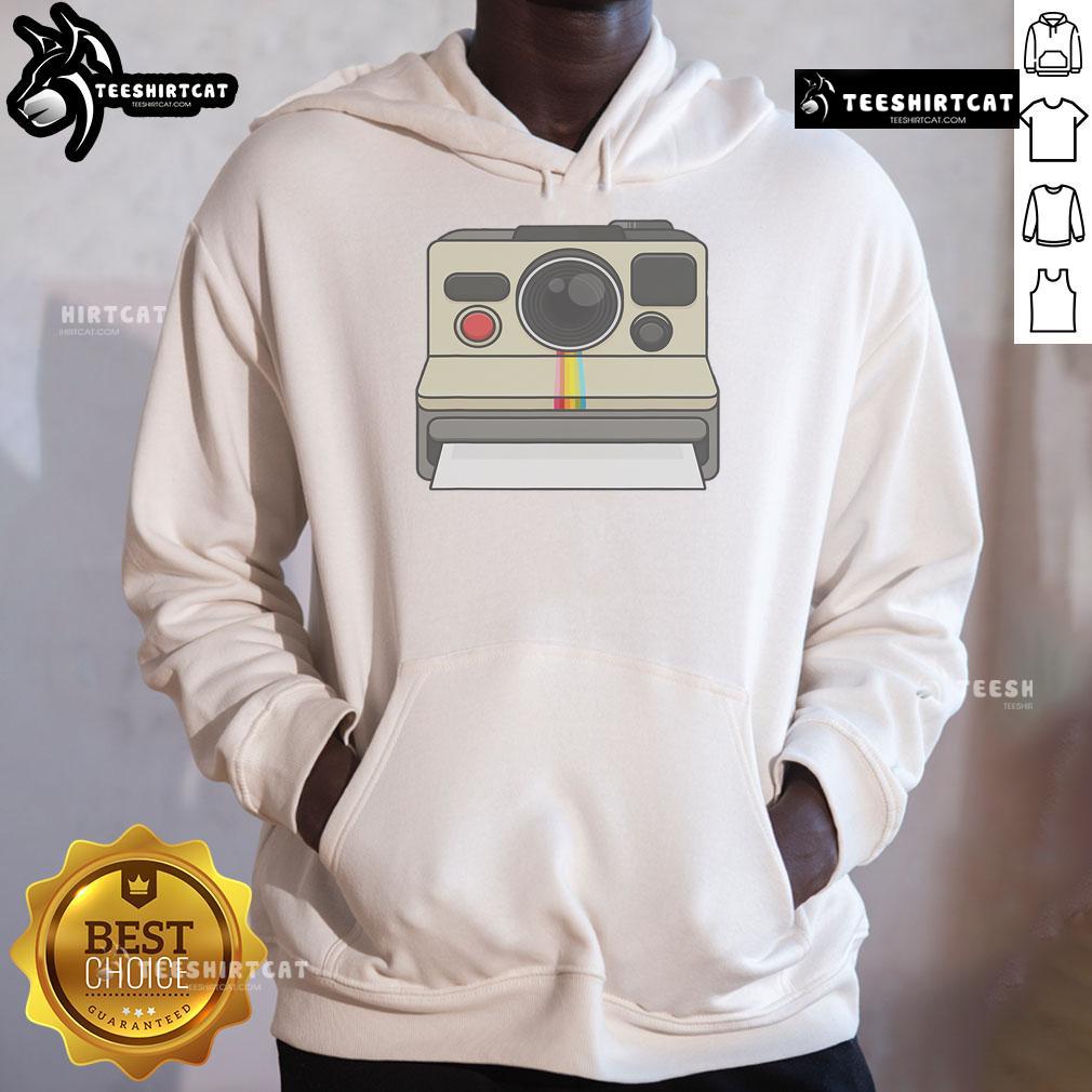 Alt Text: Retro 80s style hoodie featuring a vintage instant camera design, perfect for nostalgic fashion enthusiasts.