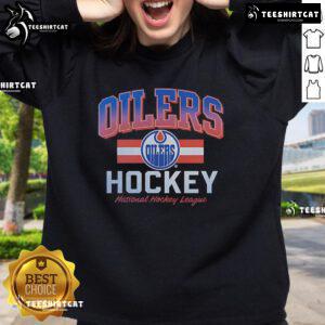 Nice Edmonton Oilers NHL sweatshirt featuring the iconic Oilers hockey logo in vibrant colors.