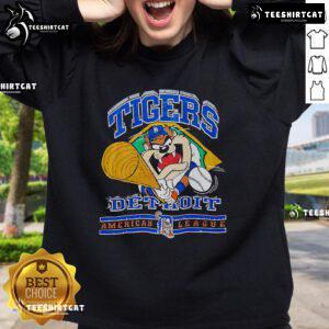 Vintage Official Taz Mania Detroit Tigers sweatshirt featuring American League logo and iconic cartoon character design.