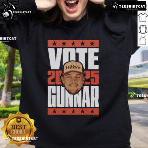 Gunnar Henderson 2025 Vote Sweatshirt featuring bold graphics, perfect for supporters and baseball fans.