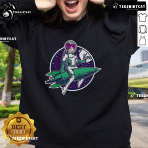 Nice The Pinup From The Future Turanga Leela Futurama sweatshirt featuring vibrant colors and a stylish design.