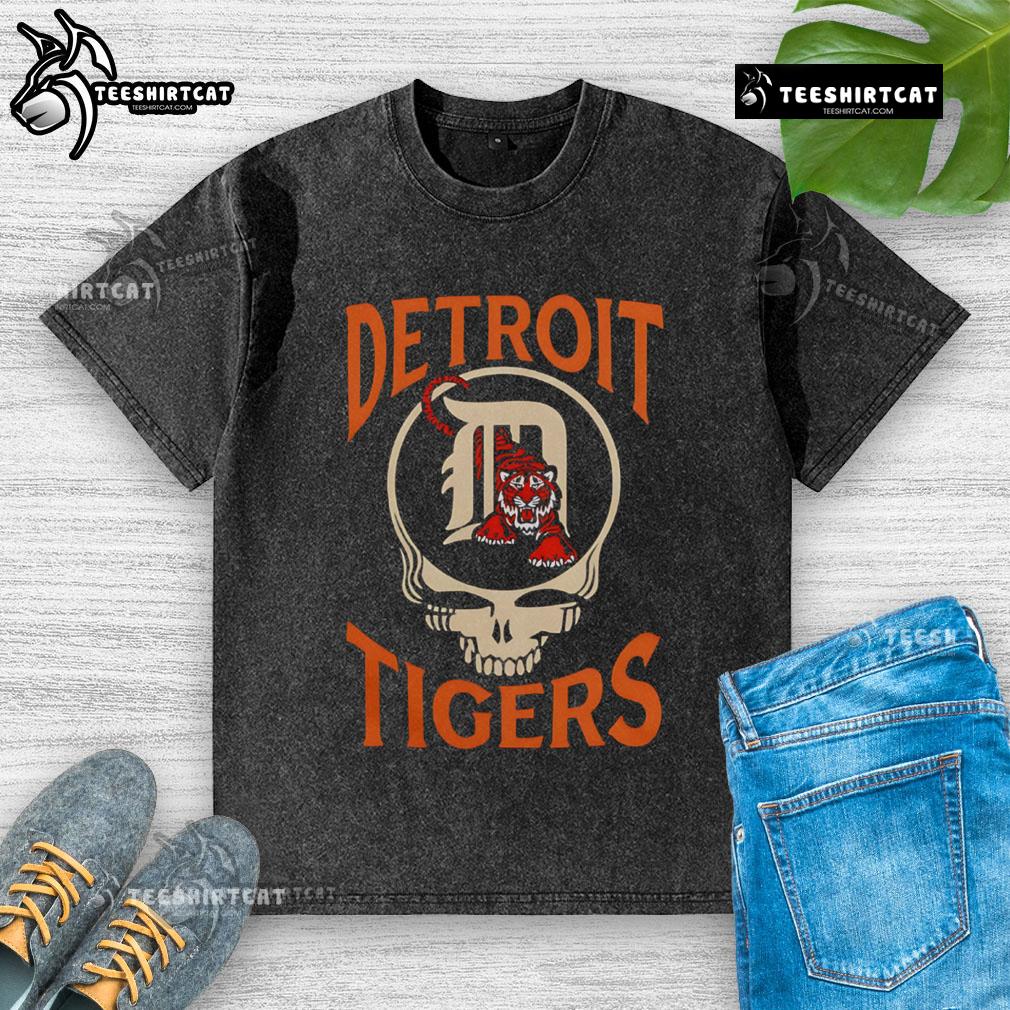 Alt Text: Good Detroit Tigers X Grateful Dead 2025 washed t-shirt featuring vintage design and vibrant colors.