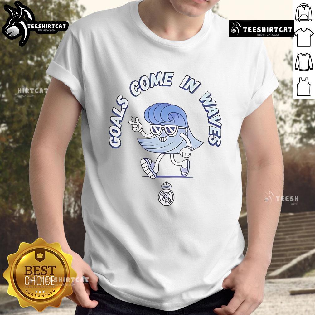 Real Madrid T-Shirt featuring 'Nice Goals Come In Waves' design, perfect for fans and football enthusiasts.