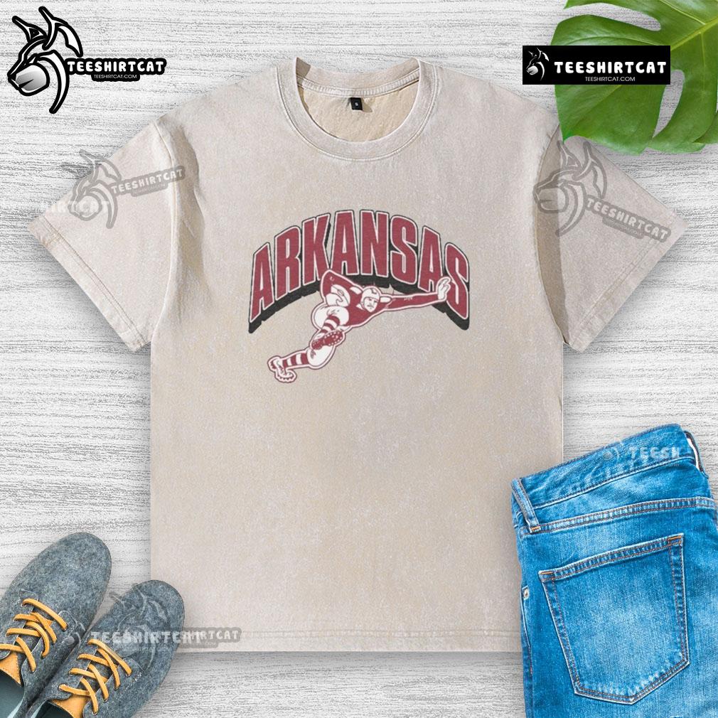 Nice Arkansas Razorbacks Heisman mascot washed t-shirt featuring vibrant team colors and logo for fans and collectors.
