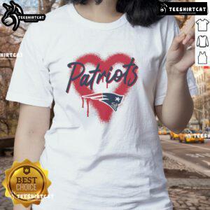 Official New England Patriots Football Spray Heart Ladies Tee in navy blue featuring a stylish spray heart design.