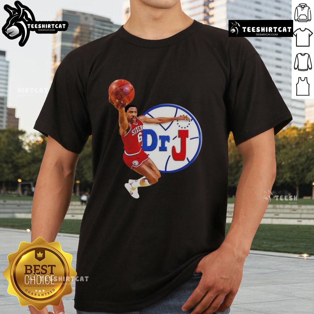 Premium Philadelphia 76ers Dr. J Dunk T-Shirt featuring a classic design for basketball fans and collectors.