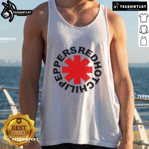 Stylish Top Red Hot Chilli Peppers tank top featuring vibrant band logo, perfect for music fans and casual wear.