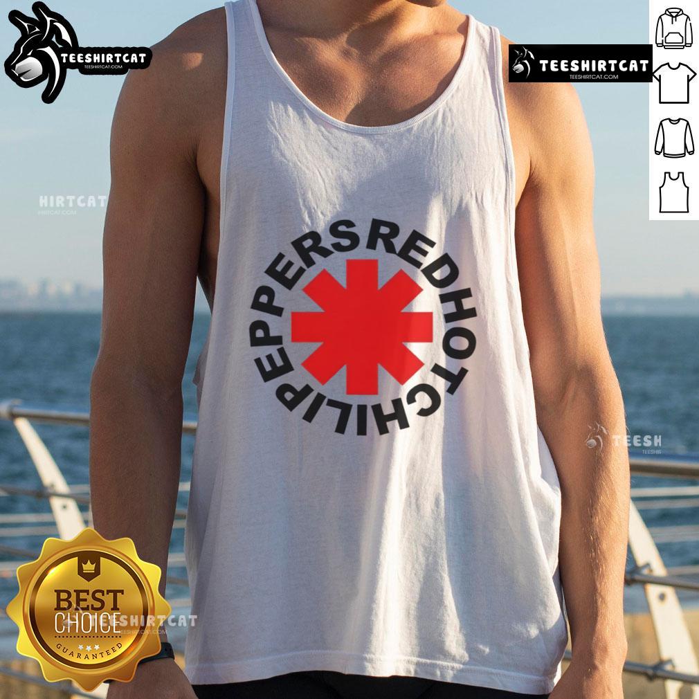 Stylish Top Red Hot Chilli Peppers tank top featuring vibrant band logo, perfect for music fans and casual wear.