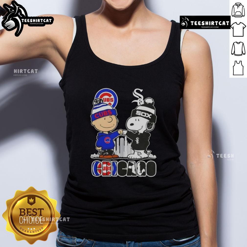 Cute Snoopy and Charlie Brown in Chicago sports Cubs vs. White Sox skyline tank top design for fans.