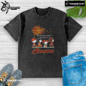 Good Snoopy and Friends X Beavers sports team autumn washed t-shirt, perfect for celebrating the season's festivities.
