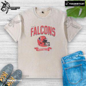 Distressed vintage washed t-shirt featuring a Nice Atlanta Falcons football helmet design, perfect for fans.