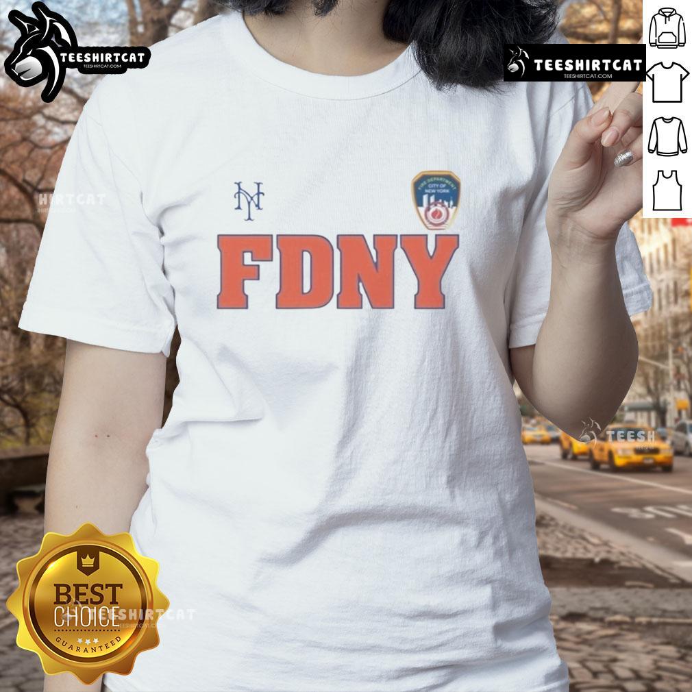 Alt Text: Official 2025 New York Mets FDNY 9/11 Ladies Tee featuring team logo and tribute design for fans and supporters.