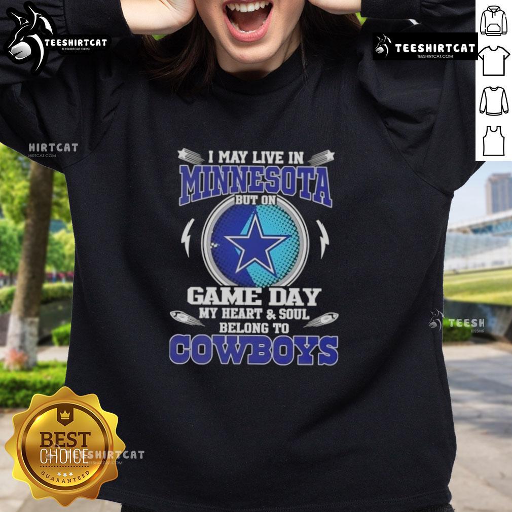 Alt Text: Cozy Dallas Cowboys sweatshirt for fans, perfect for game day, even in Minnesota. Support your team in style!