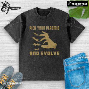 Official Pick Your Plasmid and Evolve washed t-shirt featuring vibrant graphic design for biotech enthusiasts.