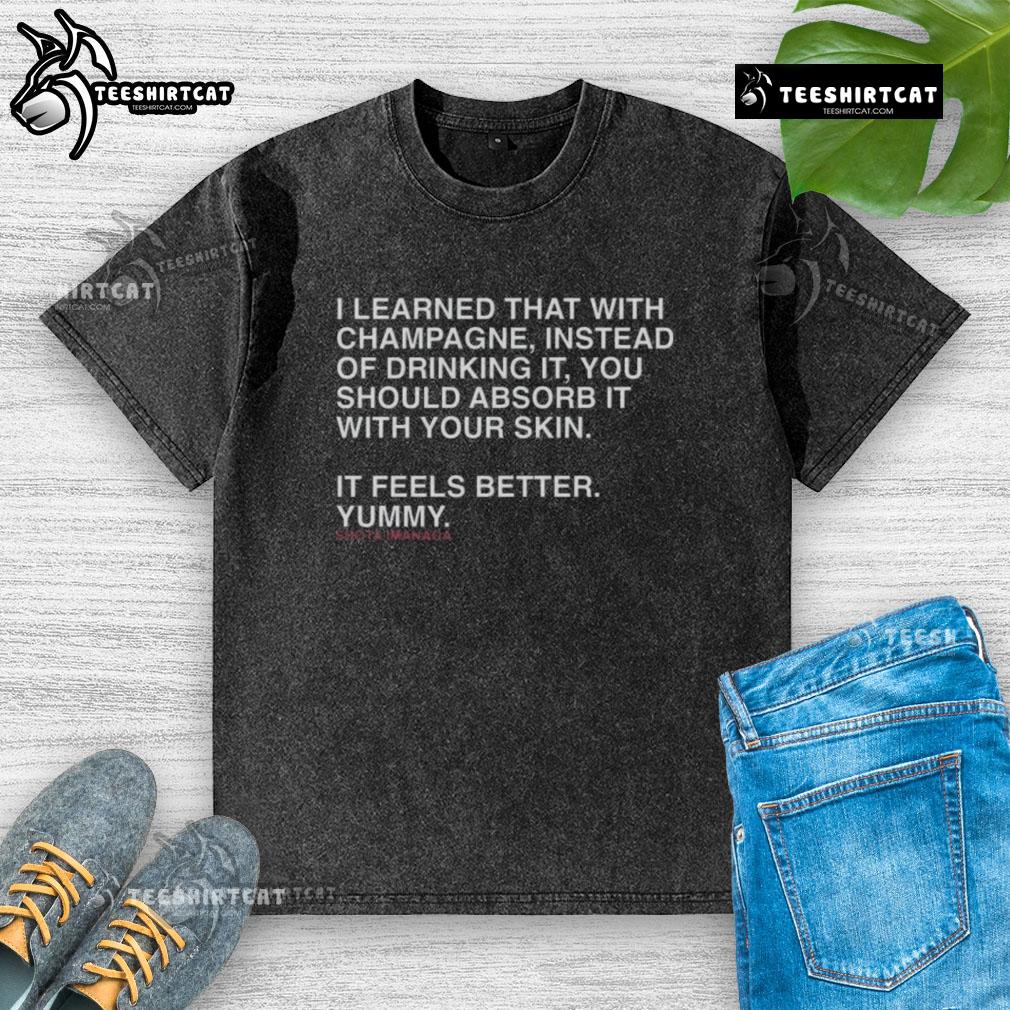 Shota Imanaga wearing a washed T-shirt with a quote about absorbing champagne with skin instead of drinking it.