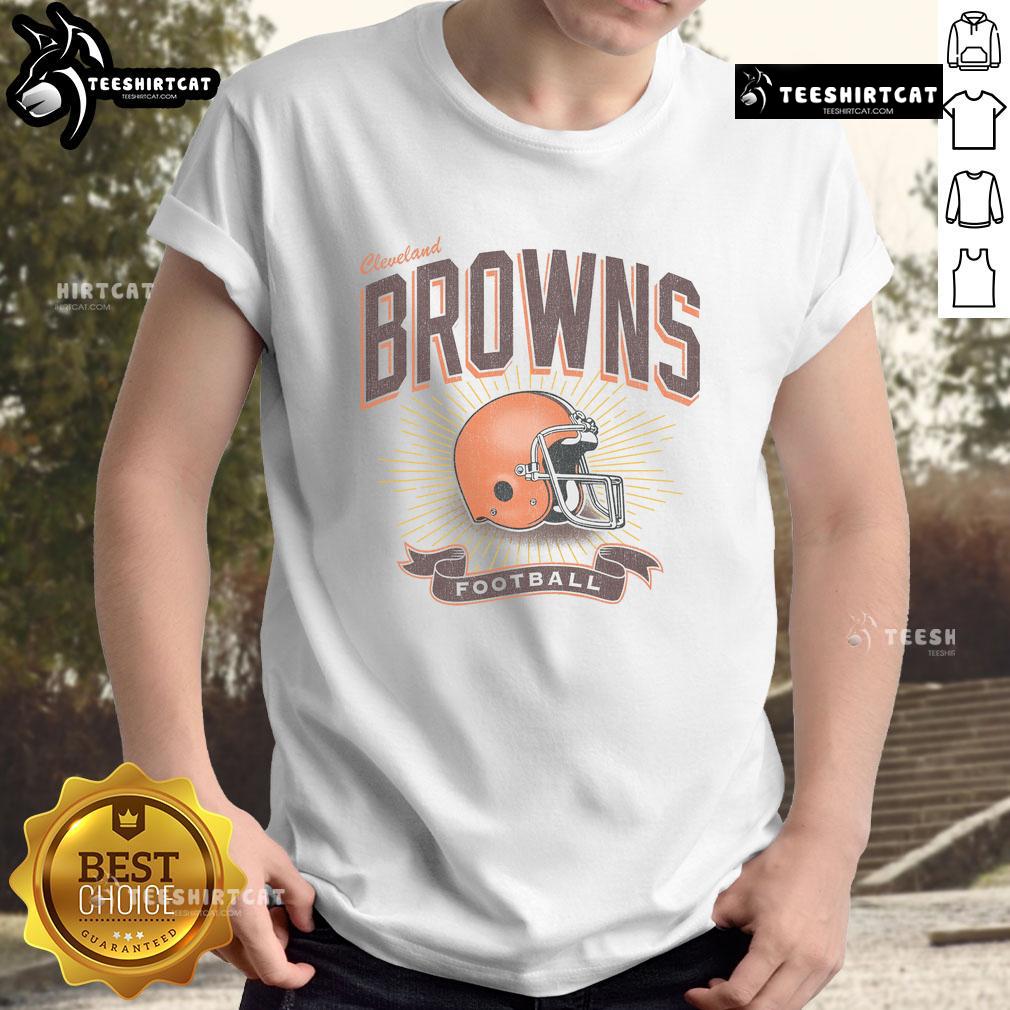 Alt Text: Original Cleveland Browns Historic Prime Play T-Shirt featuring team colors and logo, perfect for fans and collectors.