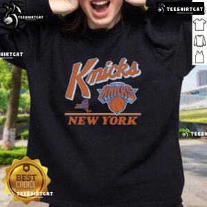 Vintage Original New York Knicks Fly By Sweatshirt featuring classic logo and retro design for basketball fans.