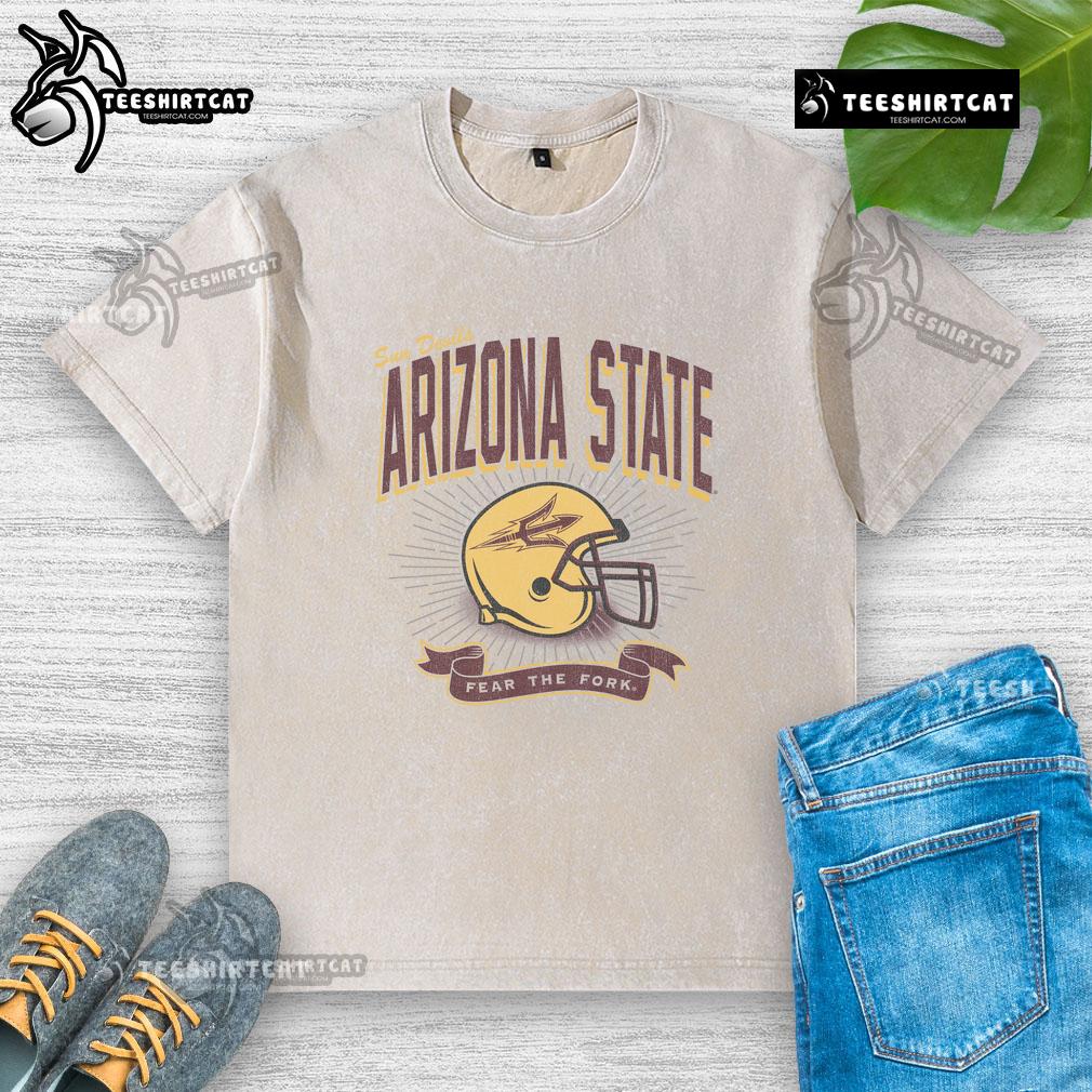 Premium Arizona State Sun Devils ASU washed t-shirt in maroon, featuring the iconic school logo for fans and alumni.