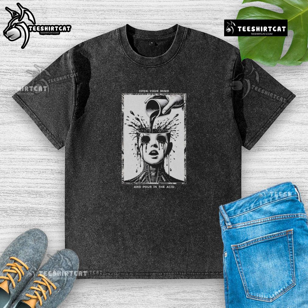 Premium Browning Open Your Mind Acid Washed T-Shirt featuring unique design and stylish fit for casual wear.