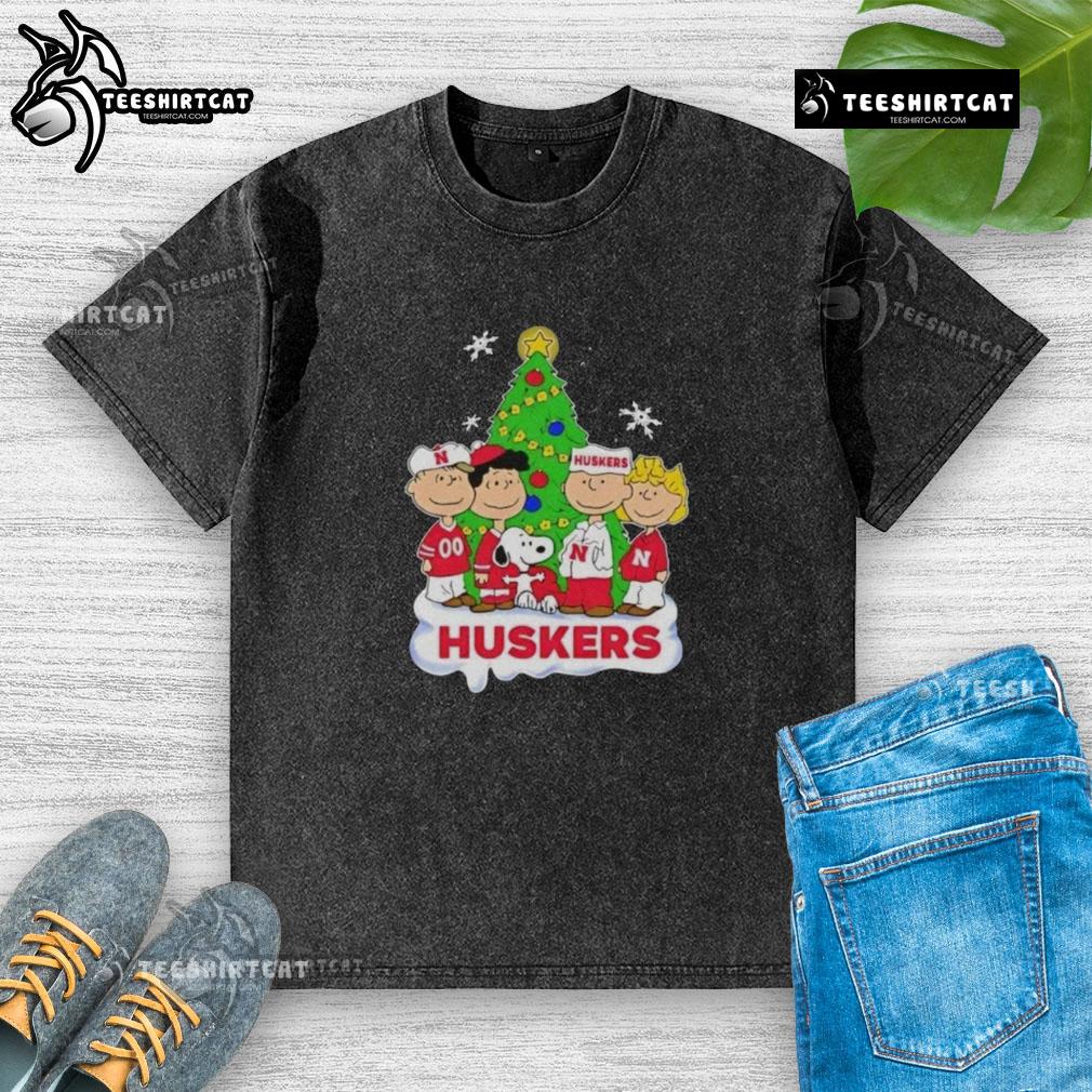 Good Peanuts characters on Nebraska Cornhuskers Christmas washed t-shirt, perfect for holiday fans and sports enthusiasts.