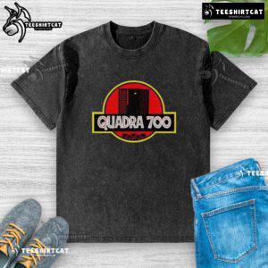 Top Quadra 700 X Jurassic Park washed t-shirt featuring iconic dinosaur graphics for fans of the classic movie.